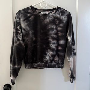 Cropped tie-dye long sleeve shirt/sweater. Size XS